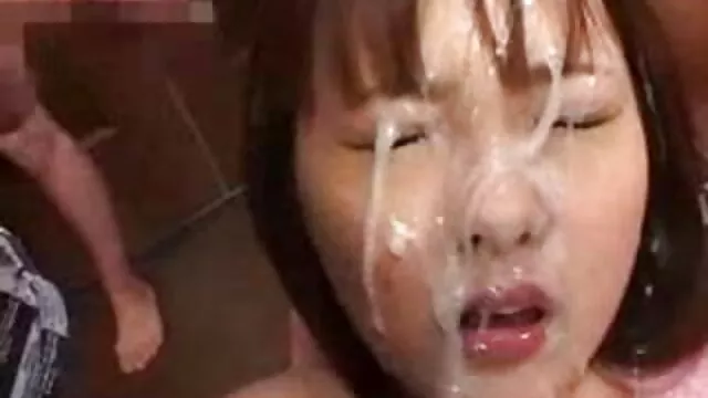 Tio folla maduro puta peliculas pornos con subtitulos en español en el jacuzzi