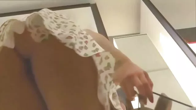Rubia encadenada estilo perrito follada duro por porno con mi prima subtitulado el culo