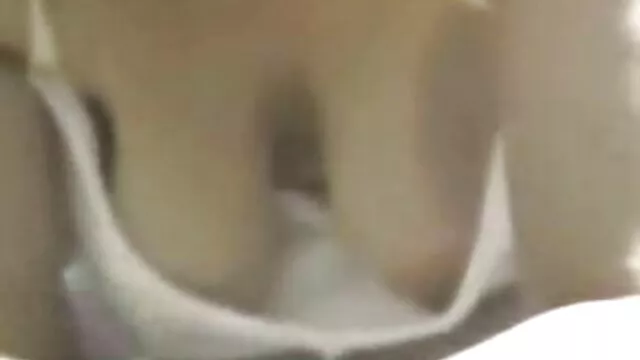 Chica rubia anime sexo sub español de Florida acaricia su coño