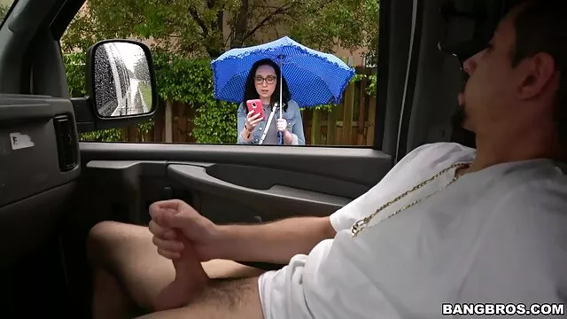 Chicos anime porno subtitulado follan a la morena por todos los agujeros