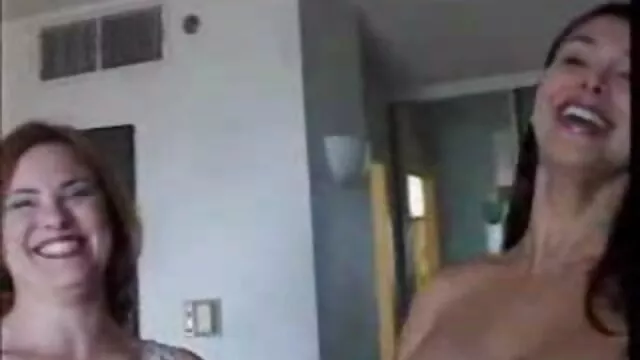 Los videos porno hentai sub en español negros asan al aire libre