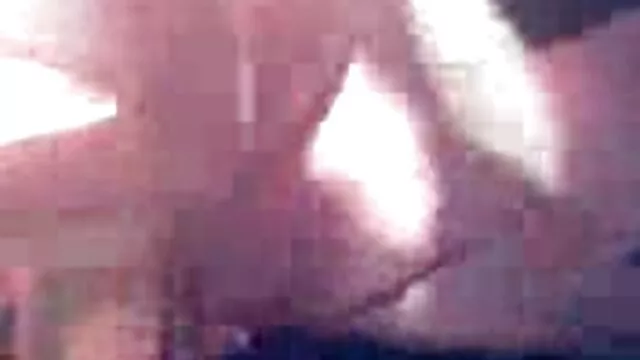 Jovencita se masturba en videos hentai audio español la cama