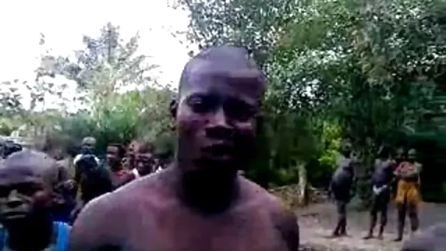 Mujer chupando polla negra muy grande hentay subtitulado